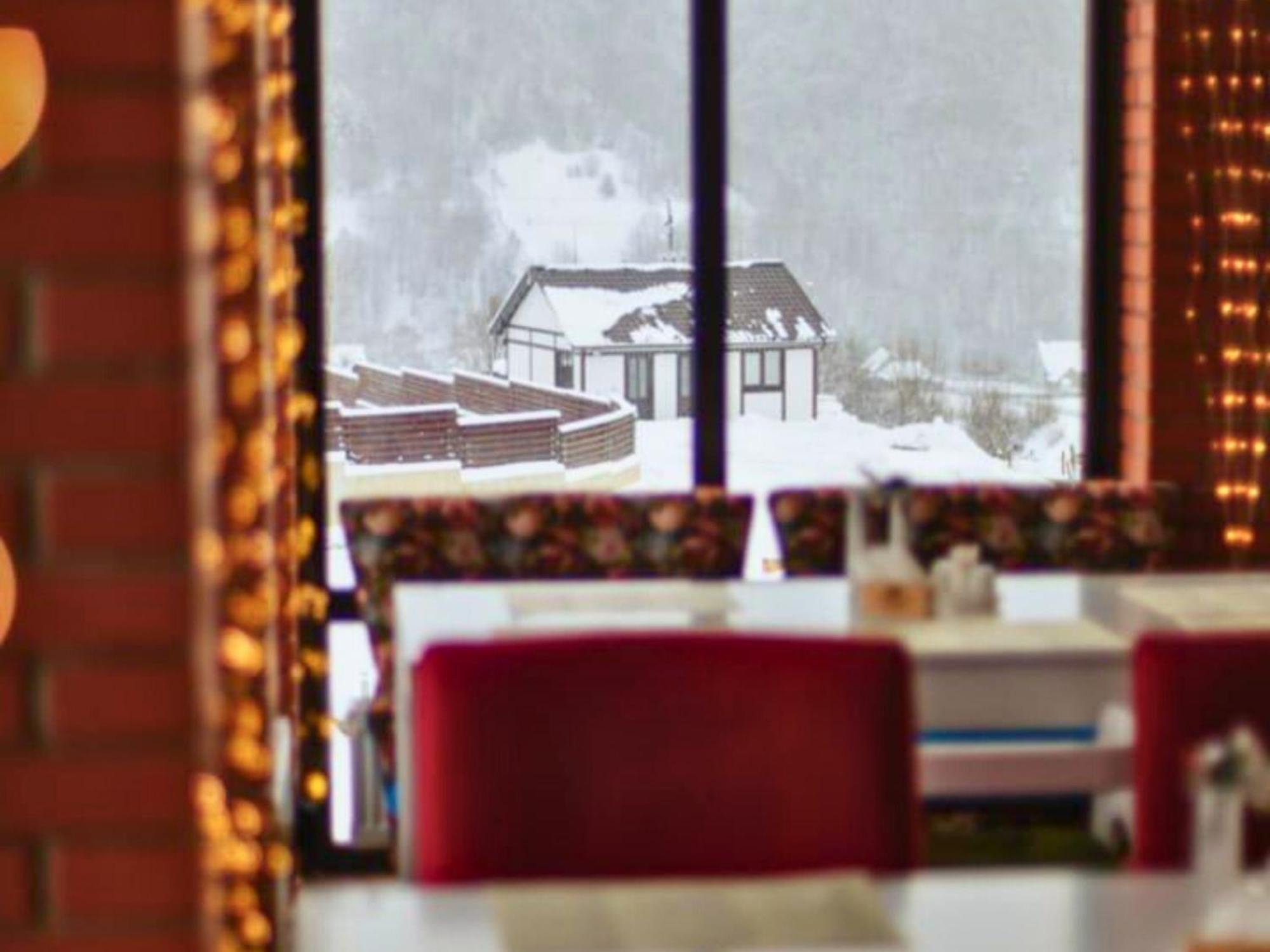 Kolochava Eco Resort エクステリア 写真