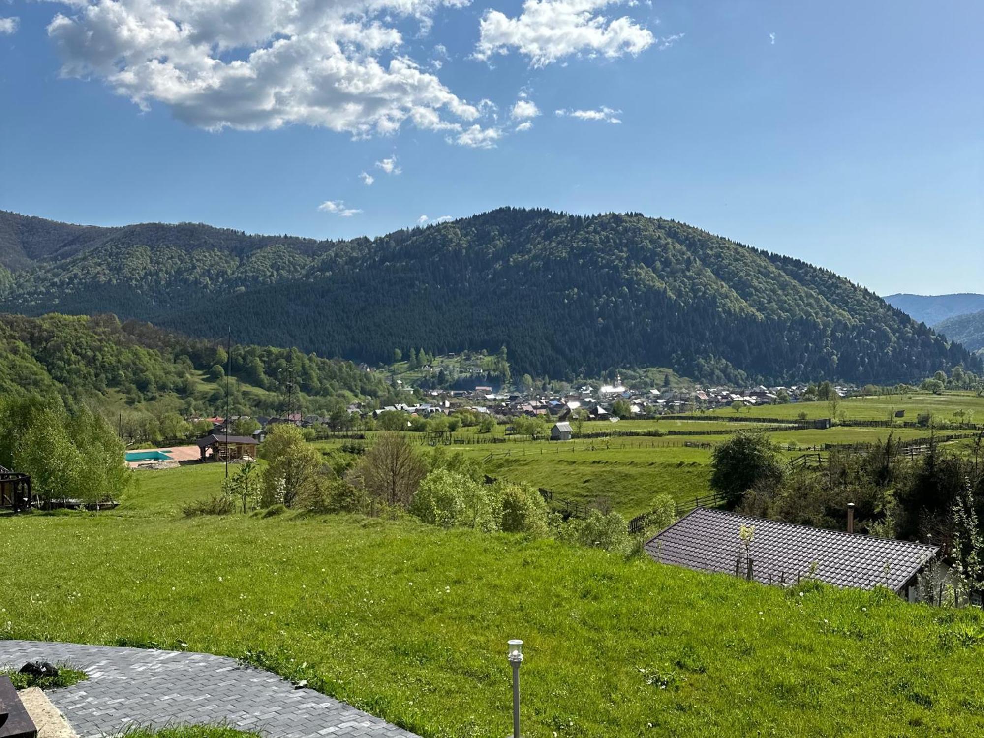 Kolochava Eco Resort エクステリア 写真