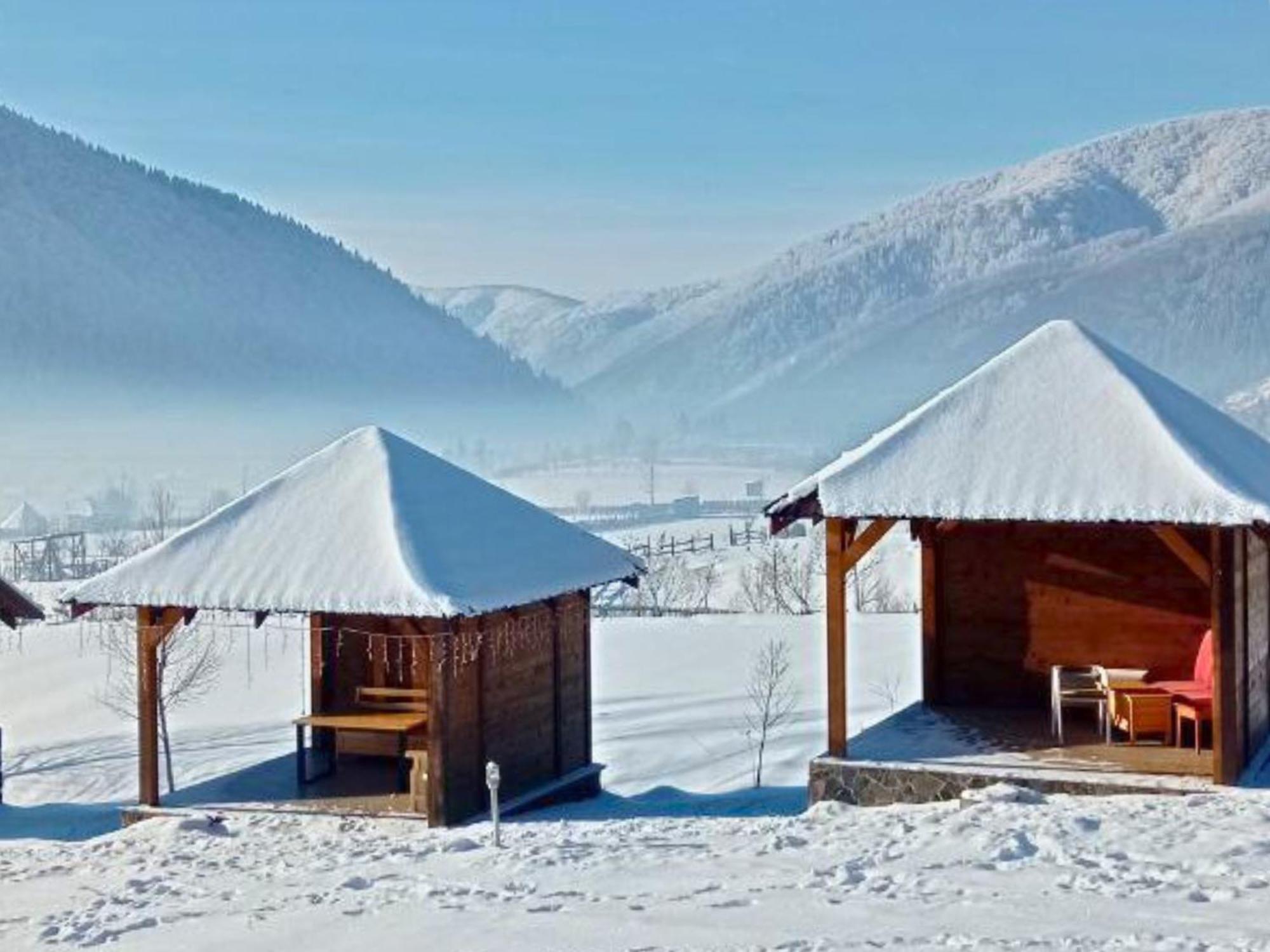 Kolochava Eco Resort エクステリア 写真