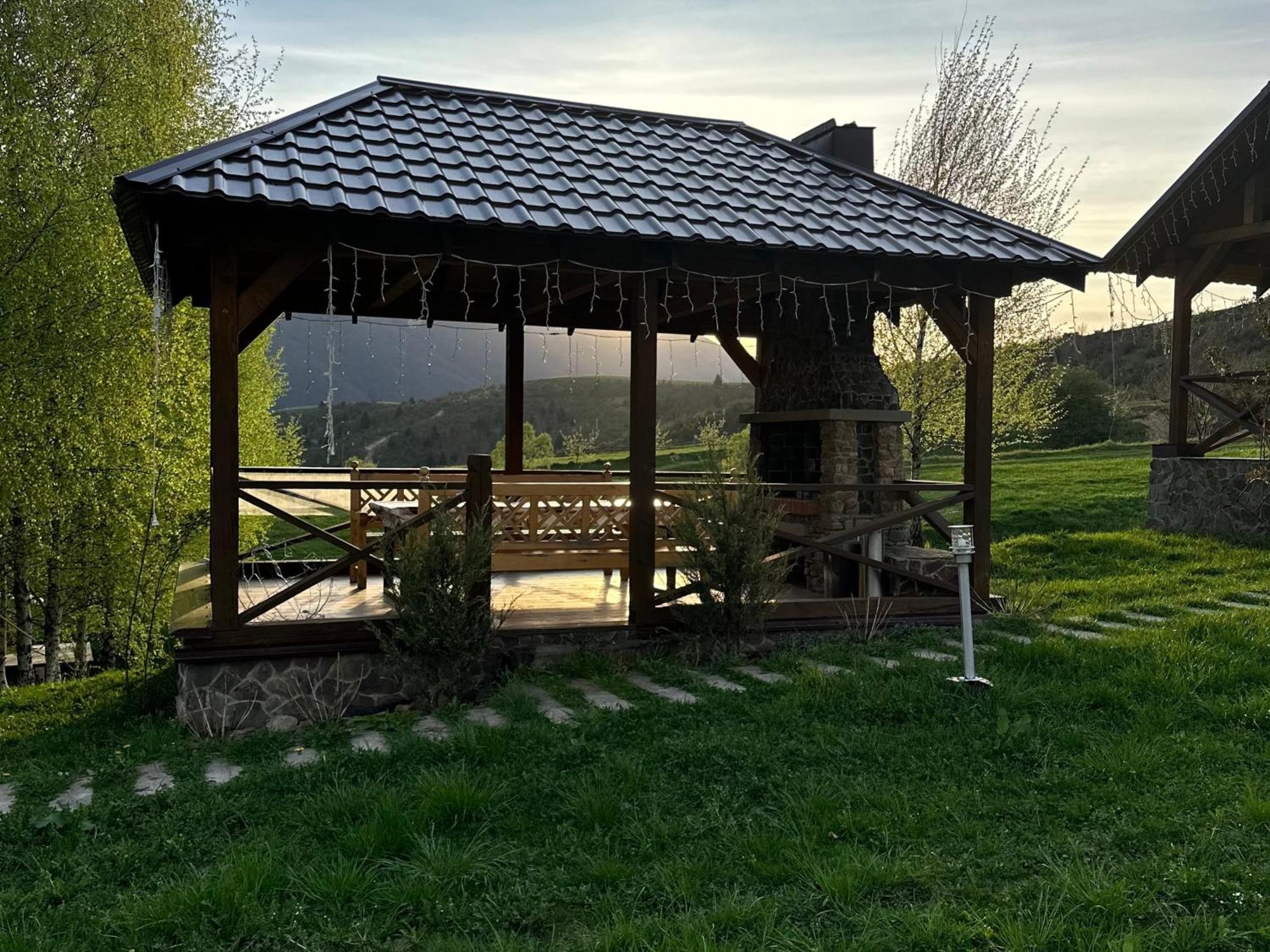 Kolochava Eco Resort エクステリア 写真