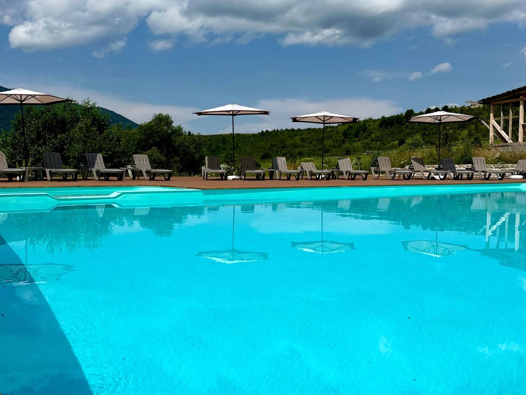 Kolochava Eco Resort エクステリア 写真